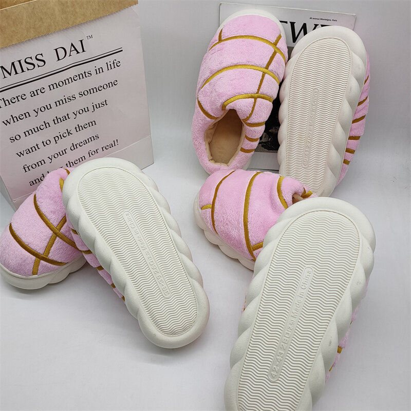 Pantofole Conchas da donna Pan di pane messicano DulceHuaraches pavimento per interni scarpe da casa camera da letto calde morbide ins pantofole di peluche rosa