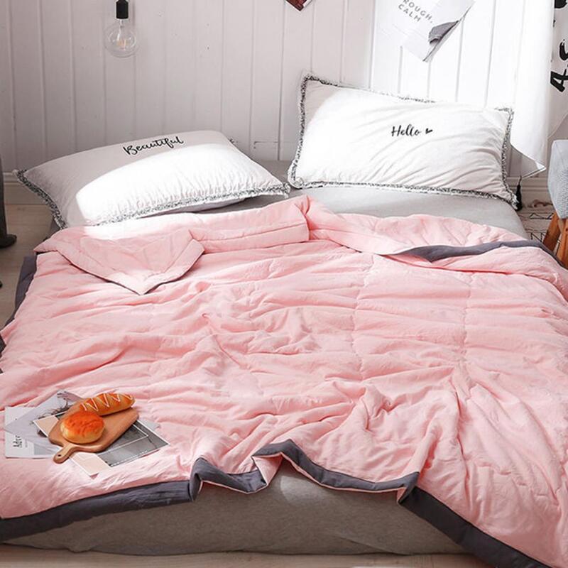 Biancheria da letto setosa coperta trapuntata estiva leggera traspirante piumino lavabile coperta bifacciale Non sbiadita per un rinfrescante