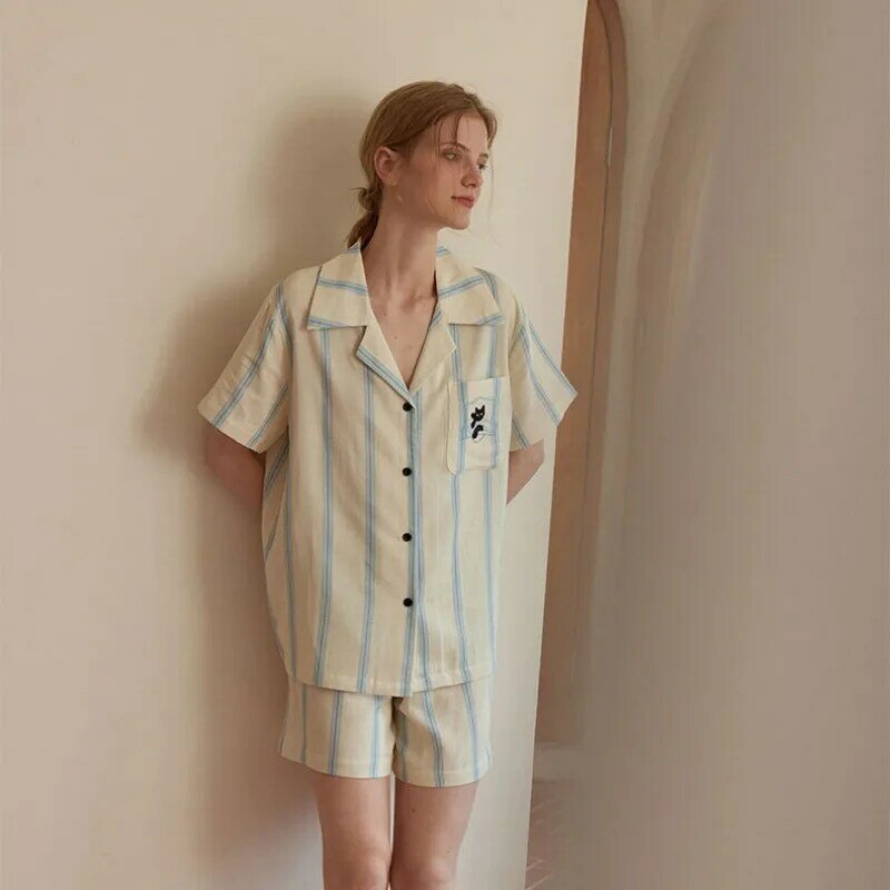 Pijama de gasa de doble capa para mujer, ropa de casa bordada con bolsillo y solapa, conjunto de manga corta con estampado a rayas Simple, 2024 algodón