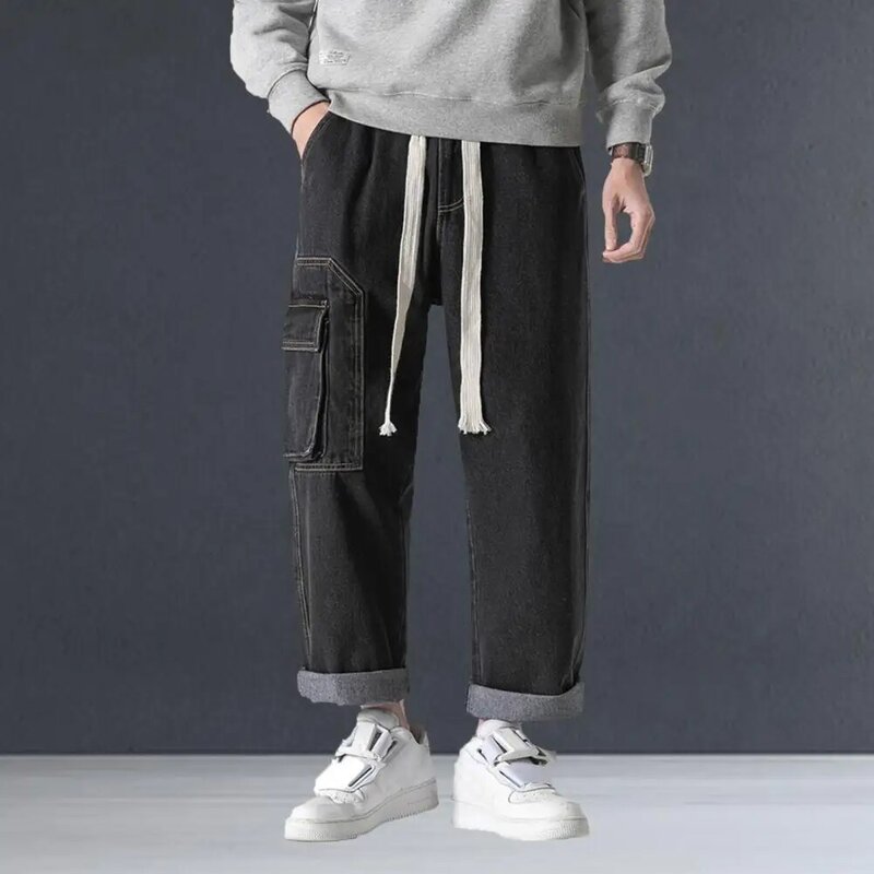 Jeans Casual estivi da uomo con coulisse elastica in vita pantaloni dritti in Denim a gamba larga Multi tasche Design pantaloni lunghi Streetwear