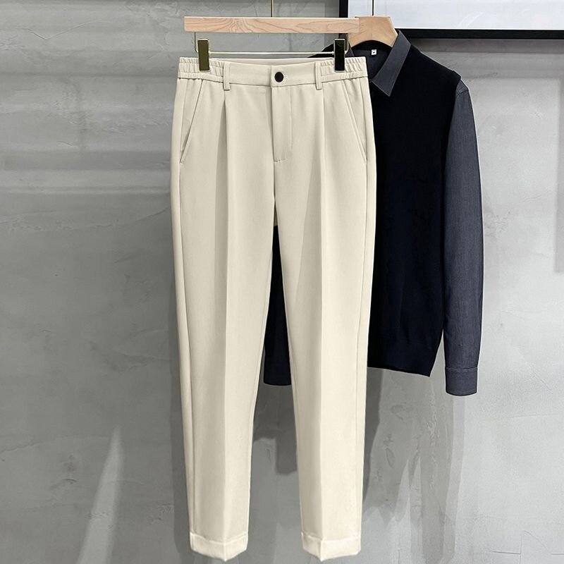 Calça casual masculina recortada, cor sólida, sentido avançado, cilindro reto, estilo fino, calça de terno da moda, 2024