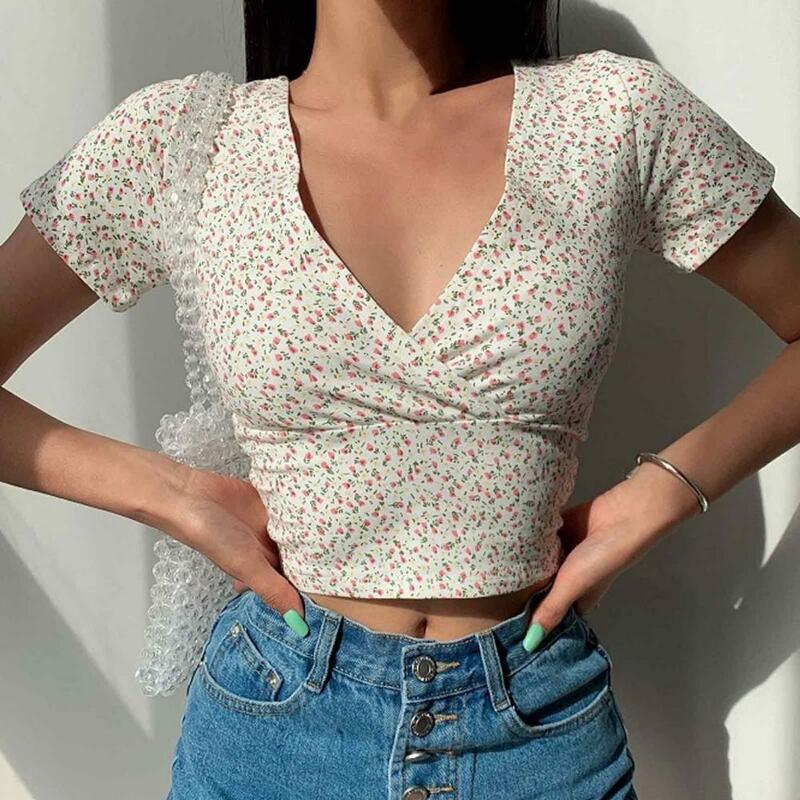레트로 스타일 슬림핏 브이넥 반팔 셔츠, 작은 꽃 프린트, 부드러운 여성 상의, 여름