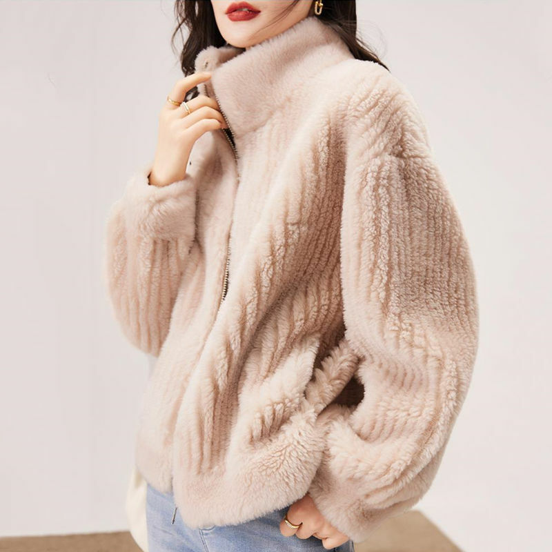 Women's Coat Fashion Loose  Stand Collar Show Thin Imitated Lamb Fur Coat Casual Fake Fur Coat