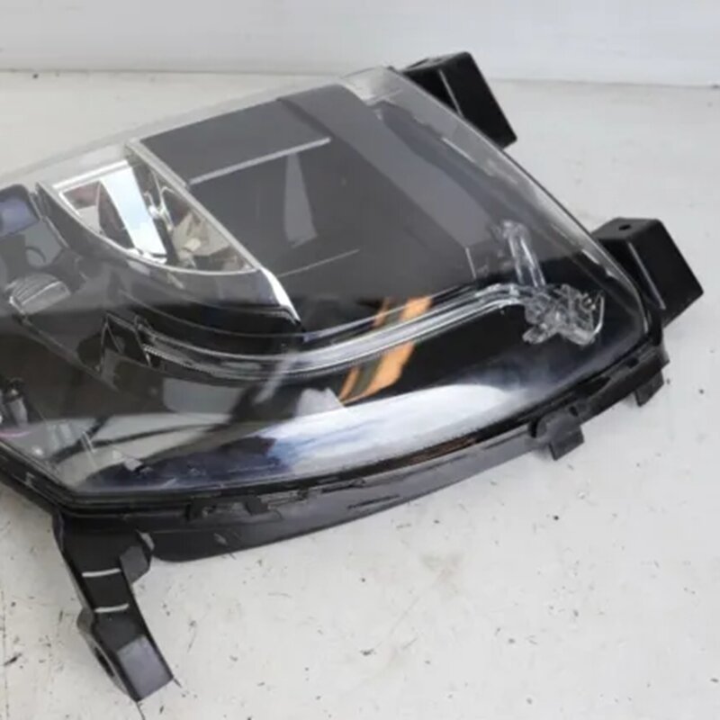 Automobile High Quality Asian And EU Version Front Fog Lamp 6005916-00-E 600591600E For Tesla Model S