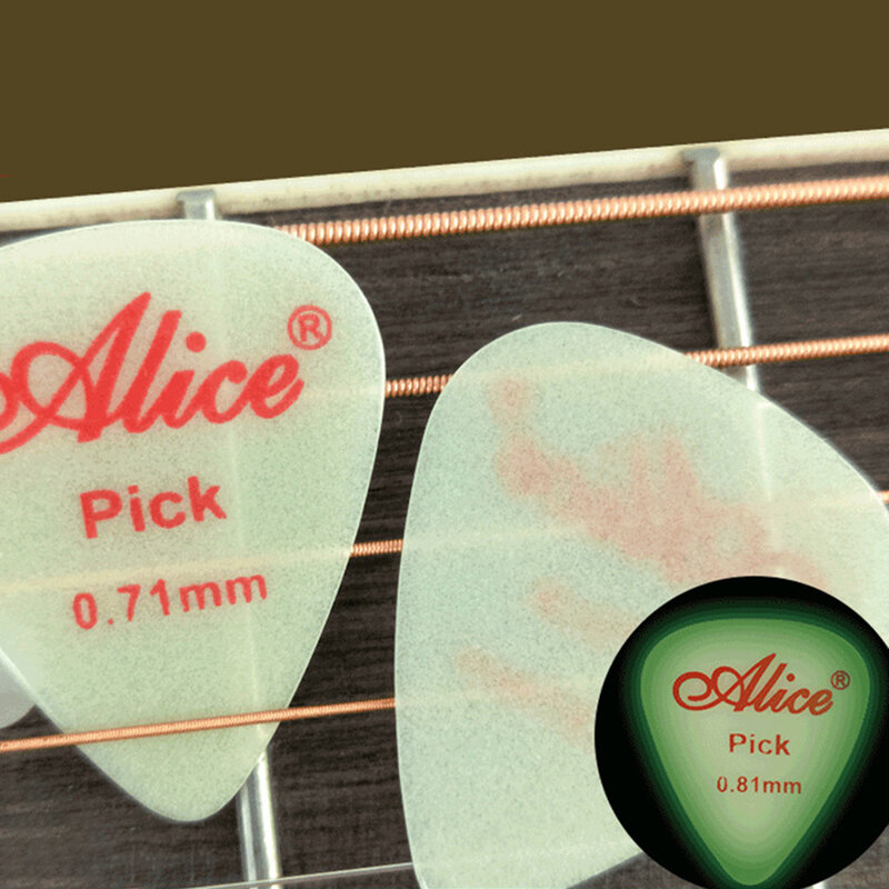 Alice leuchtende Gitarren picks fluor zierende 0.58/0.71/0.81/0.96/1.2/1,5mm akustische E-Gitarren im Dunkeln leuchten