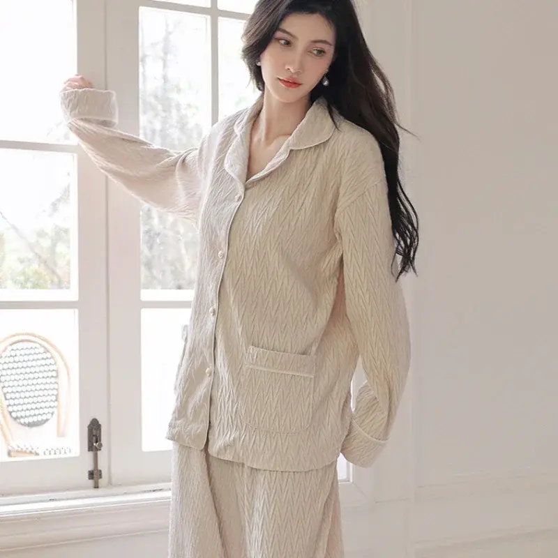Temperament and Elegant Pajamas Set of New Fall and Winter Long-sleeved Cardigan Loungewear Can Be Worn Outside Pajama Set Woman