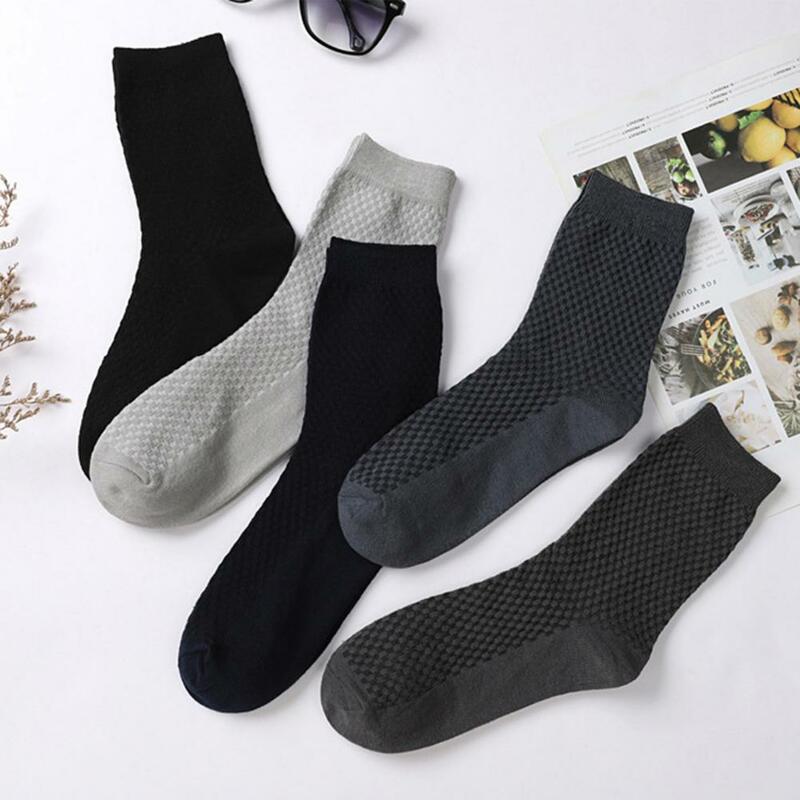 1 Pair Washable Socks Elastic Breathable Men Socks Moisture-wicking Super Soft Men's Medium Tube Winter Warmth Socks for Home