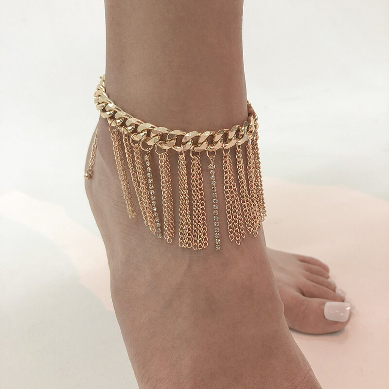 Semplici cavigliere femminili gioielli per piedi catena per gambe novità su bracciali per le donne accessori Sexy cavigliere da spiaggia affascinanti in argento dorato
