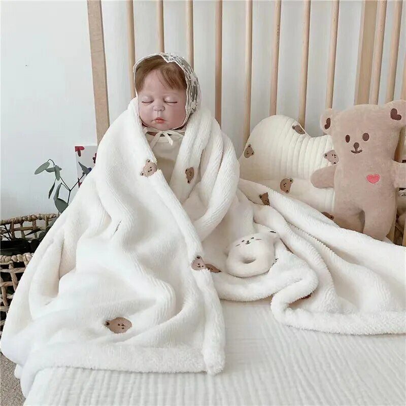 Selimut bayi bulu domba koral halus hangat, selimut kartun bedong lembut untuk bayi baru lahir kereta tidur bayi untuk laki-laki dan perempuan
