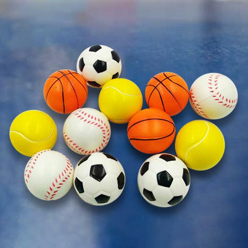 12 buah bola olahraga Mini bola busa Mini ringan lucu bola Remas kolam renang mainan pantai untuk taman bermain taman rumput dalam ruangan