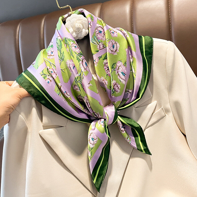 2024 женский шелковый шарф с принтом лошадей, квадратные шарфы для волос, шейный платок, головной платок, шали, шейный платок, Женская бандана