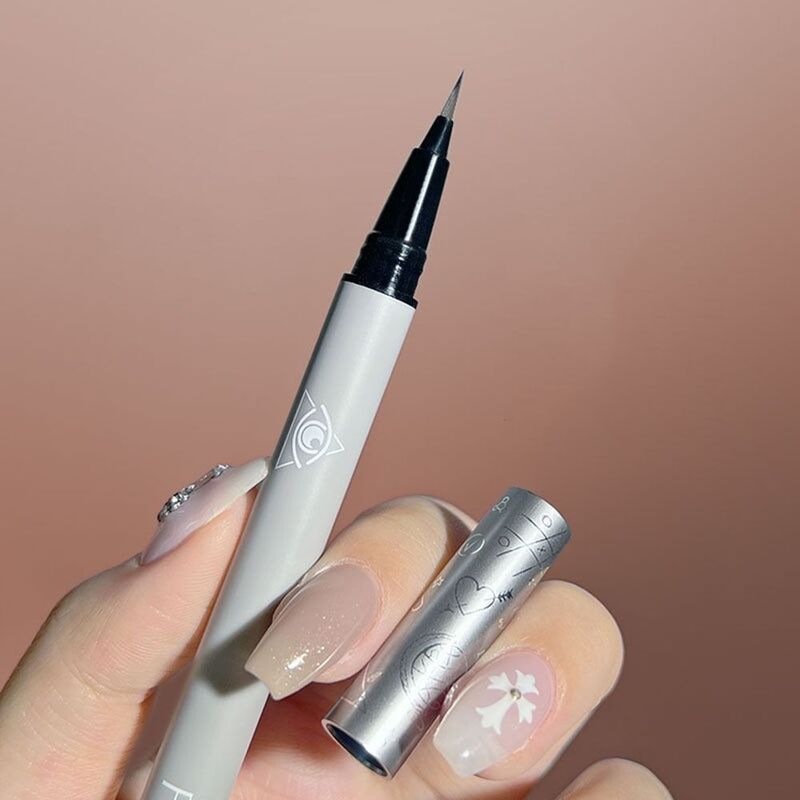 EyebloggLiners Crayon liquide lisse pour femme, stylo eye-blogueur longue durée, résistant aux taches, naturel, 4 couleurs