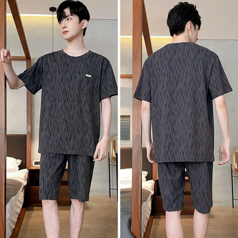 Conjunto de loungewear solto masculino, com decote em O, camiseta de manga curta, calção de perna larga, cintura elástica, verão