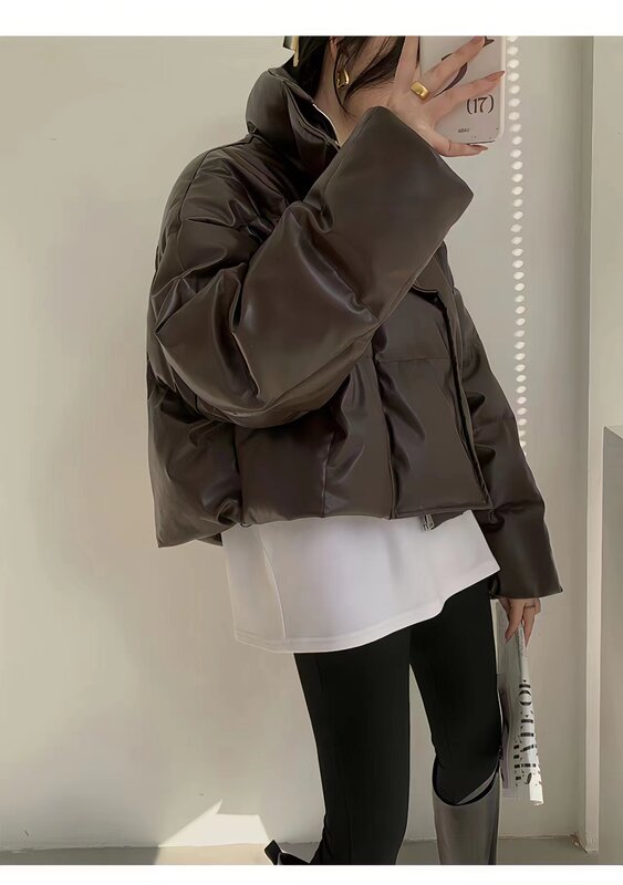Женская короткая куртка на утином пуху, Повседневная парка большого размера из искусственной кожи в английском стиле, новинка зимы 2023