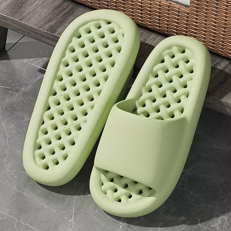 Big Size 46 47 Men Bathroom Slippers Hollow Out Quick Dry Home Non-slip Slides Summer Beach Sandals Women Soft Flip Flops