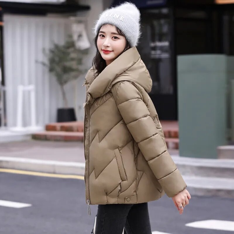 Kurtka zimowa damska 2023 nowa krótka koreańska puchowy płaszcz bawełniany z kapturem damska kurtka gruba ciepła bawełna-płaszcz z podszewką odzież wierzchnia damska