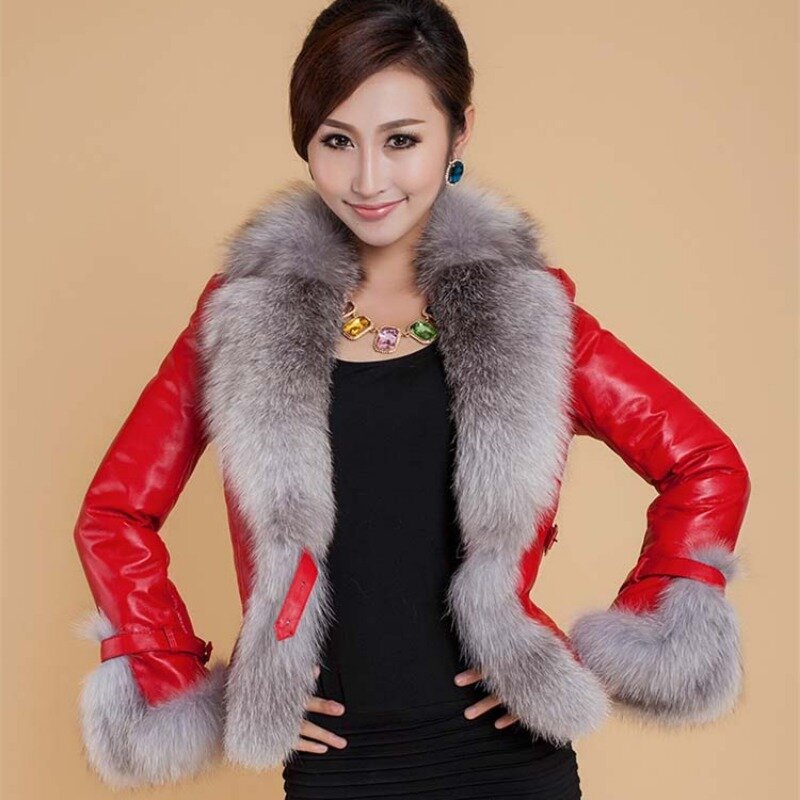 Zimowy nowy damski krótka skórzana płaszcz z imitacja futra lisa kołnierzem modny dopasowany patchworkowy kurtka ze skóry sztucznej pogrubiony płaszcz