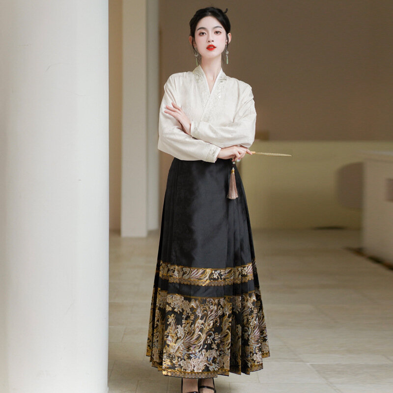 Embroidered Horse Face Skirt Hanfu Original Chinese Ming Dynasty Women's Traditional Dress Ladies Vintage Clothing Pleated Skirt
