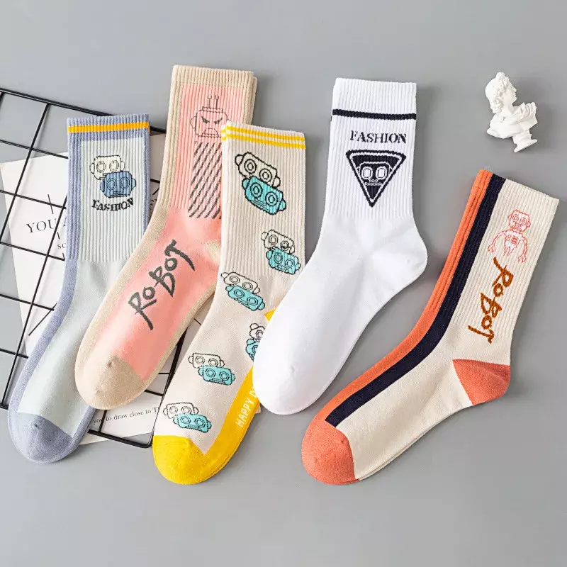 Autumn and Winter New Socks Women's Green Coffee Japanese College Style Socks Sports and Casual Fashion Socks