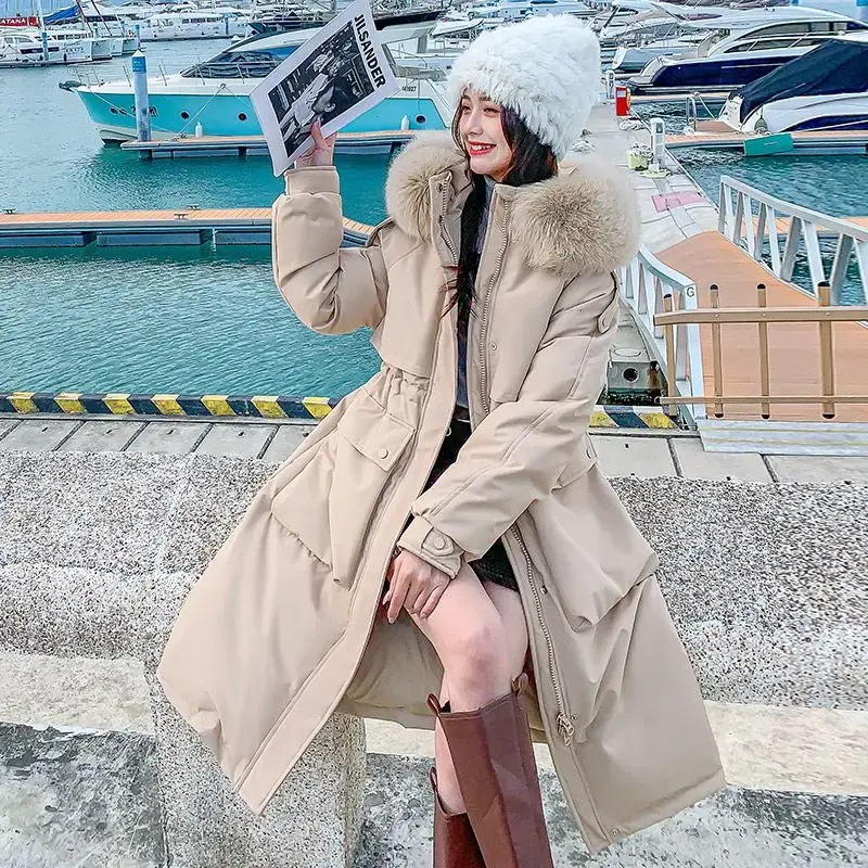 Koreańska wersja zimowej luźnej kurtki puchowej dla kobiet, średniej długości, duży futrzany kołnierz, modna i pogrubiona parka