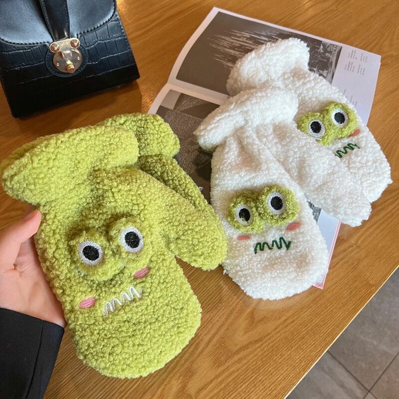 Soft Plush Cute Frog Gloves Thickened Green White All Fingers Gloves Hanging Neck Keep Warm Winter Gloves Women Girl Female