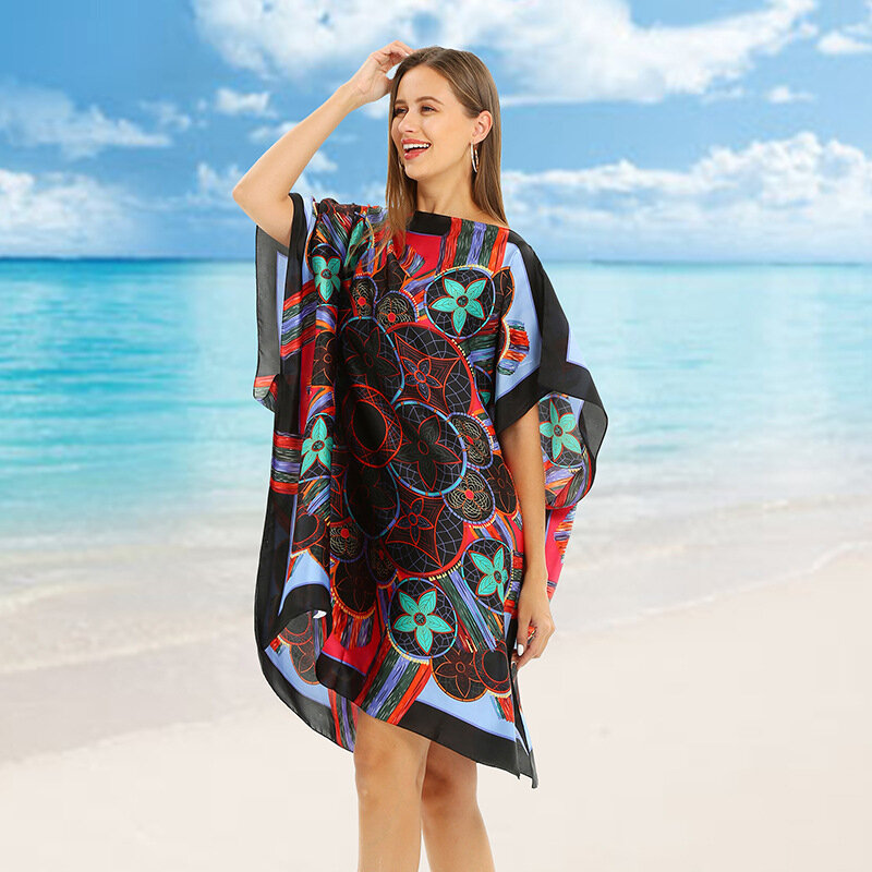Beach Cape Cloak WomenPoncho Seaside Holiday Spring and Summer Lady Beach Coat Xale Imitação de seda pulôver praia impressa
