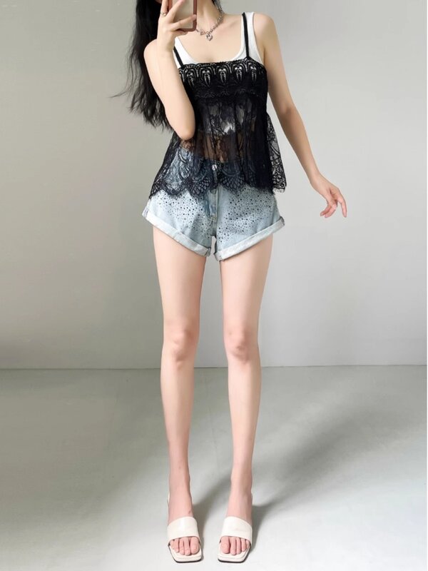Miiiix koreanische Mode Low Rise Denim Shorts für Frauen Sommer neue Pailletten Niet personal isierte Design würzige Mädchen Super Shorts