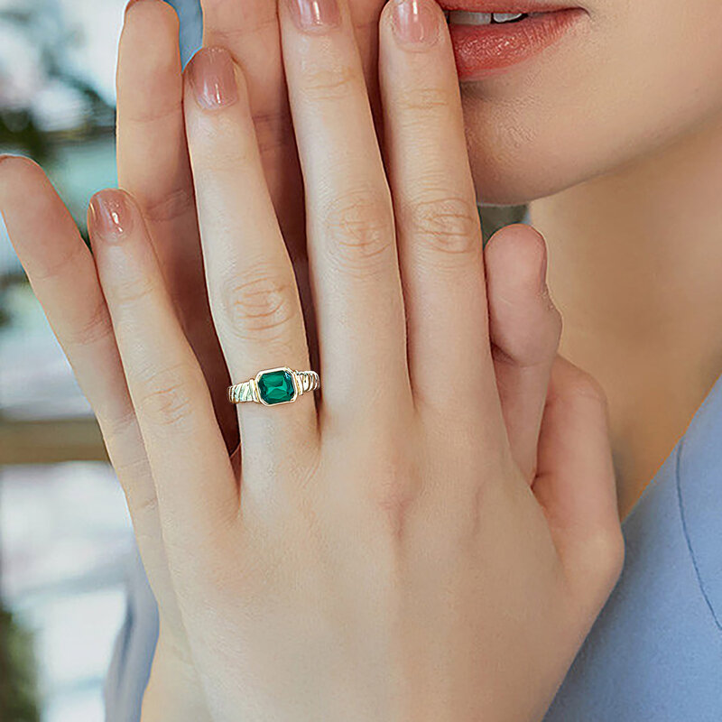 Anillo de diamante geométrico de piedras preciosas verdes de simulación exquisita, anillo de 5 altos y bajos para mi hija, conjunto de anillos de talla 11 para mujer