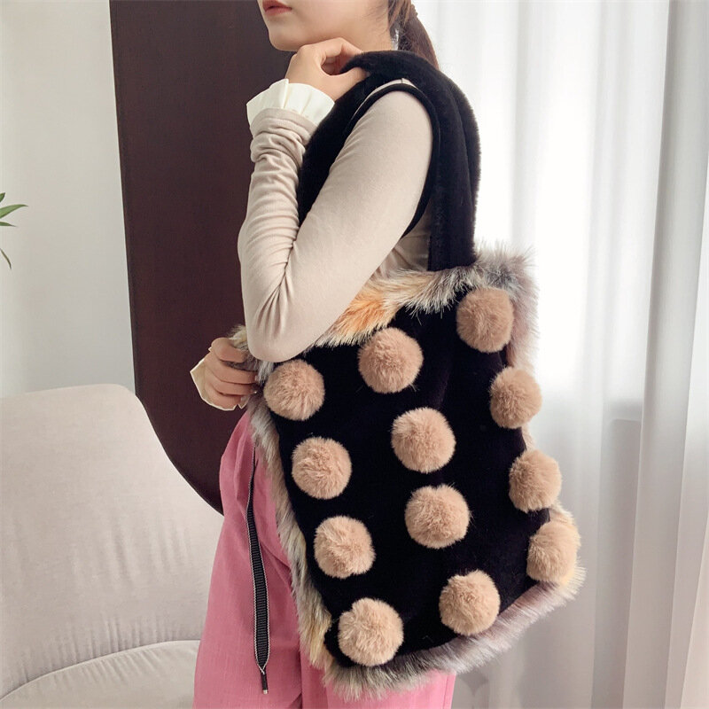 Autumn Winter Large Capacity Plush Bag Contrast Color Fluffy Hairball Girl Cute Student Bag Faux Fur Shoulder Bag Handheld Tote