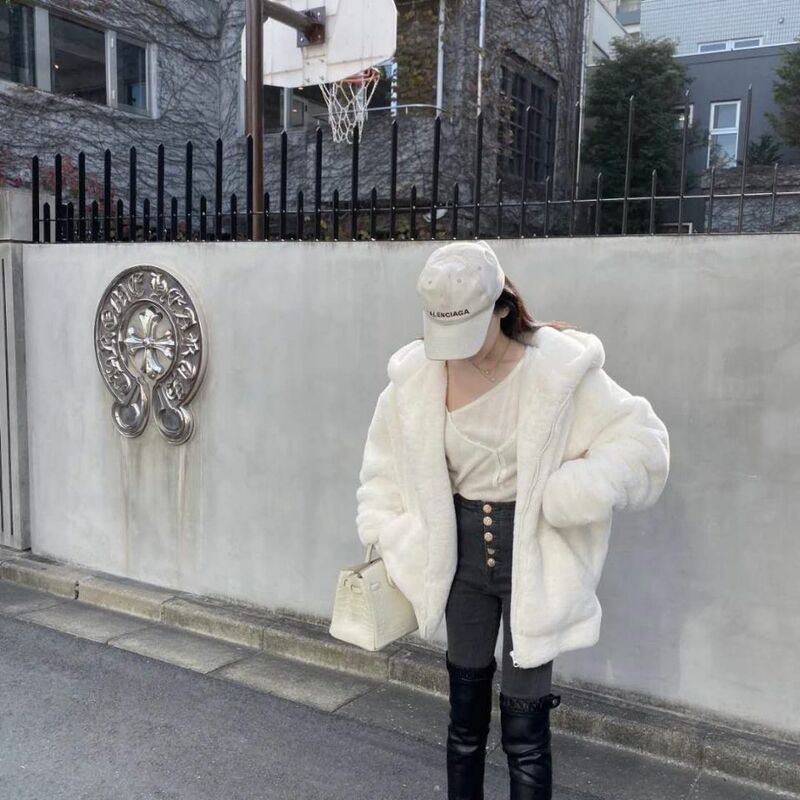 Koreaanse Verdikte Nerts Fluwelen Jas Vrouwen Winterkleding Nieuwe Jas Versie Losse Imitatie Konijnenbont Pluche Bontjas Met Capuchon