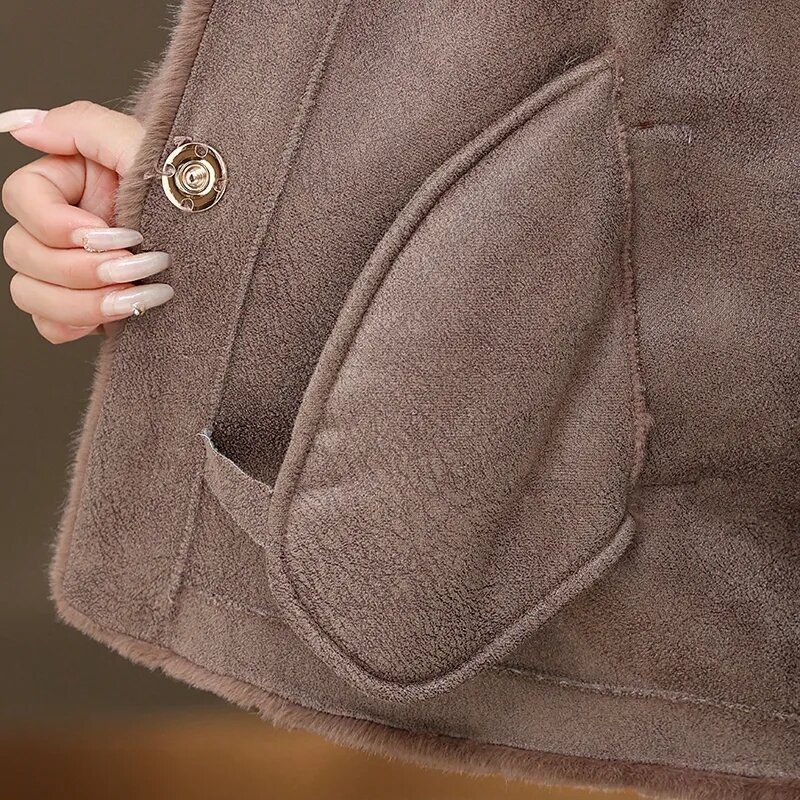 Осень-зима 2024, пальто из искусственного меха для женщин среднего возраста, новые женские пальто из искусственной норки, большие размеры, свободная мягкая удобная меховая куртка
