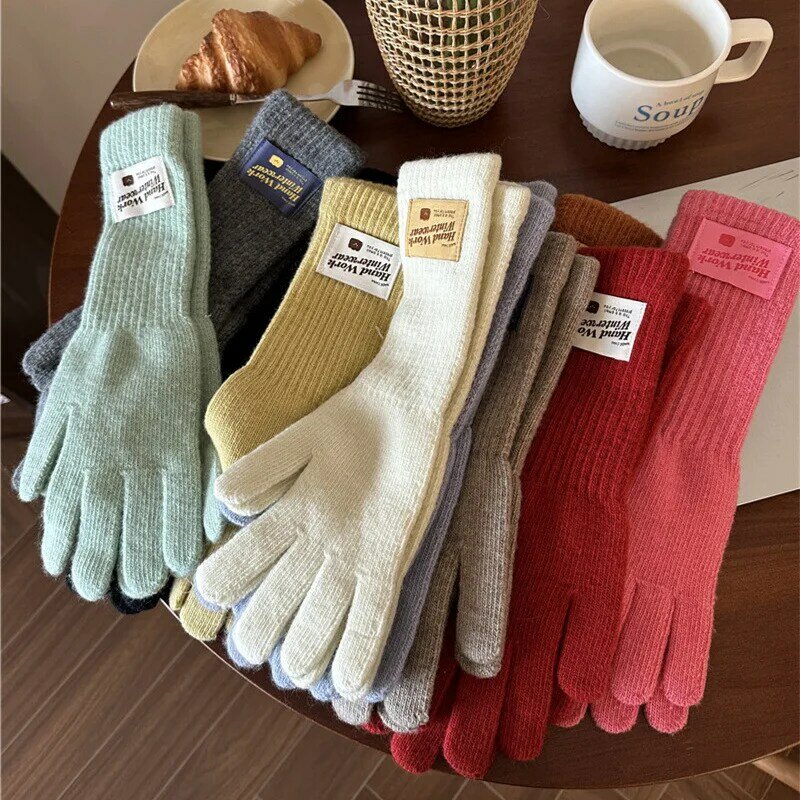 Ciepłe rękawiczki damskie koreańskie rękawiczki do ekranów dotykowych otwory na palce modne jednolity kolor rękawiczki z dzianiny rękawiczki do pracy zimą