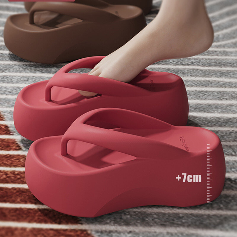 รองเท้าแตะผู้หญิงพื้นหนา7.0ความสูงแบบสัมผัสได้สำหรับใส่กลางแจ้งรองเท้าแตะชายหาดในบ้านในฤดูร้อน2024
