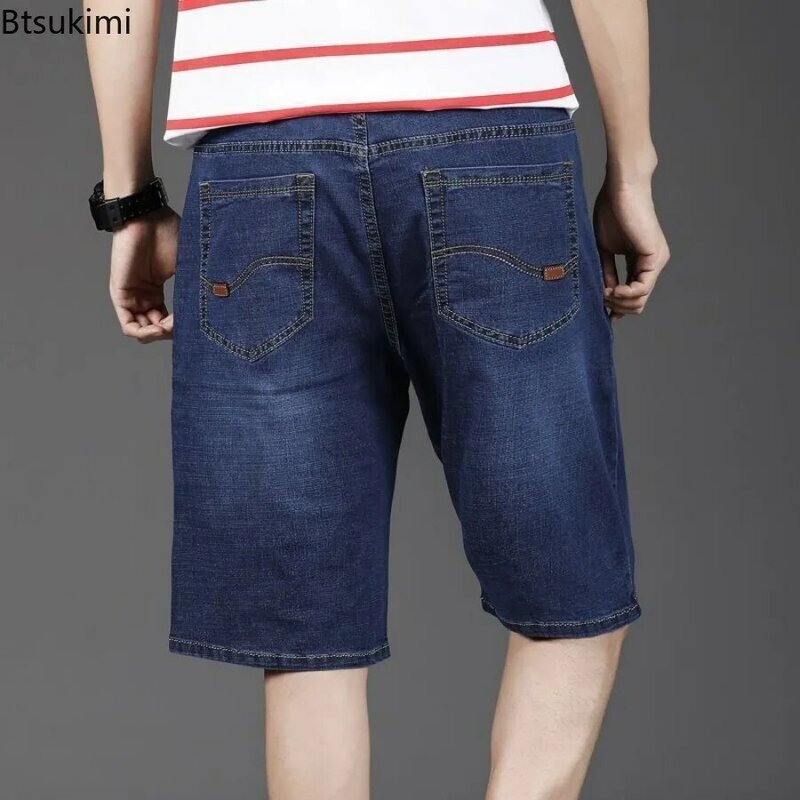 Calça jeans fina e confortável masculina, calça reta casual versátil, jeans solto com elástico alto, jeans curto de grandes dimensões, nova moda verão