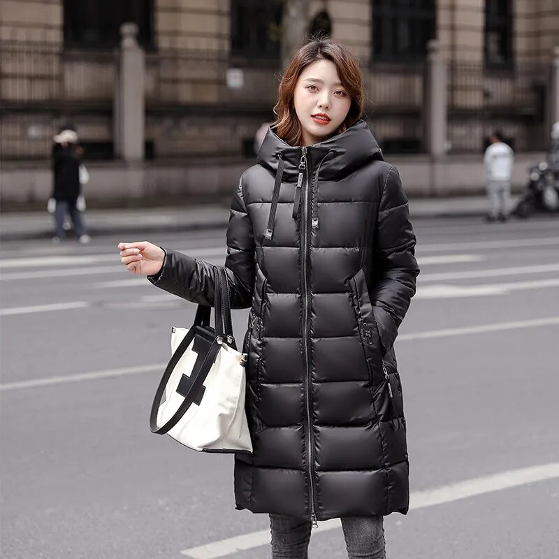 Mantel Parka hitam mengkilap wanita, jaket panjang bertudung longgar tahan angin hangat tahan hujan musim dingin 2024