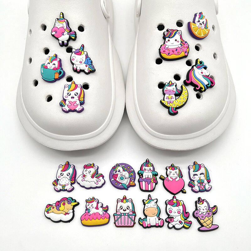 Neue 1pcs niedlichen Cartoon Einhorn Schuh Charms Schnalle Dekorationen PVC Geschenke für Kinder und Mädchen Hausschuhe Zubehör