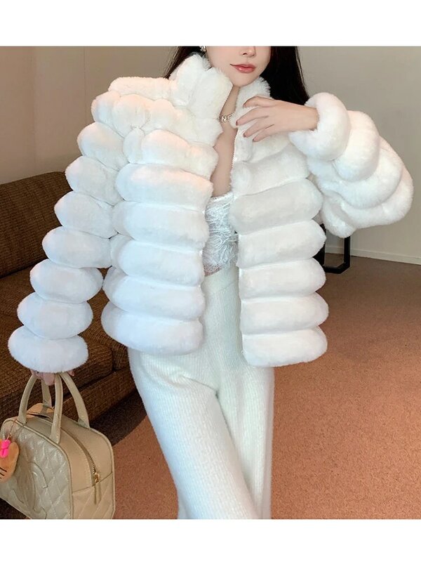 시크한 겨울 두꺼운 따뜻한 여성 V넥 인조 모피, 내부 안감 및 버튼 코트, 짧은 크롭 탑 재킷, 겉옷
