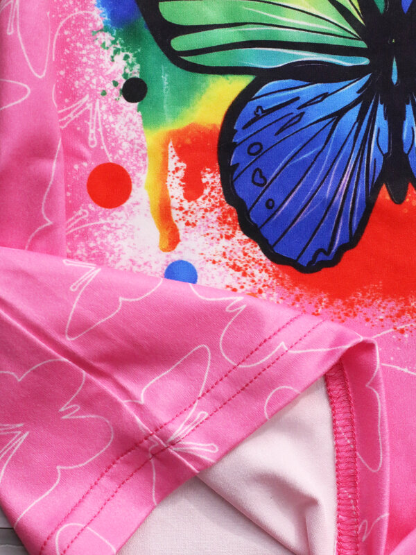 Conjunto de 2 piezas para niñas, ropa de estar por casa con estampado de mariposas coloridas, Top de manga corta con cuello redondo y pantalones cortos, patrón dulce y cómodo