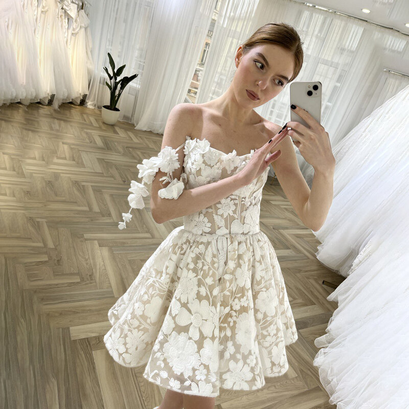 Romantic Sweetheart Puffy Mini Second Wedding Dress Spaghetti Straps 3D Flowers Embroidered Lace Up Chic Strapped Bridal Gowns