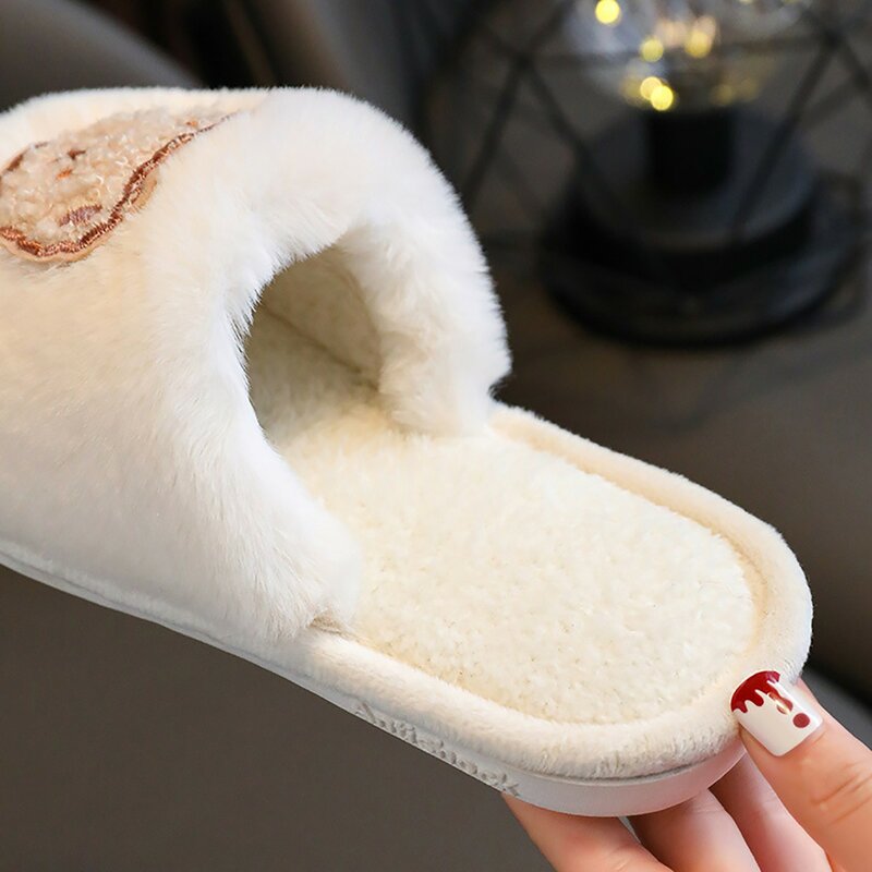 New Bear Cartoon Boys Girls Slippers Autumn Winter Bedroom Shoes For Children Soft Anti Slip Warm Plush Kids Warm Flats Slippers