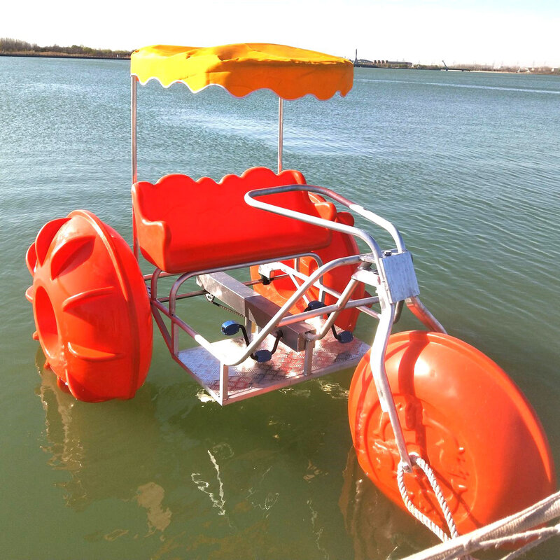 Оборудование для игр на открытом воздухе, водных видов спорта-3 больших колеса, искусственное расстояние с педалью, лодкой, солнцезащитным козырьком, парками развлечений, для использования в море, полиэтиленовый материал