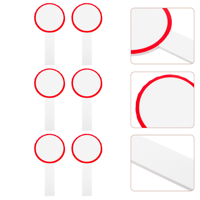 Nauczyciel dostarcza podręczne białe tablice łatwe wymazywanie małe tablice na kolanach, zmazywalne tablice do gier z pianką