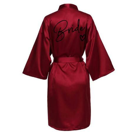 Kimono cetim pijama com letras pretas, dama de honra roupão, Wedding Party Team Bride Robe, SP003
