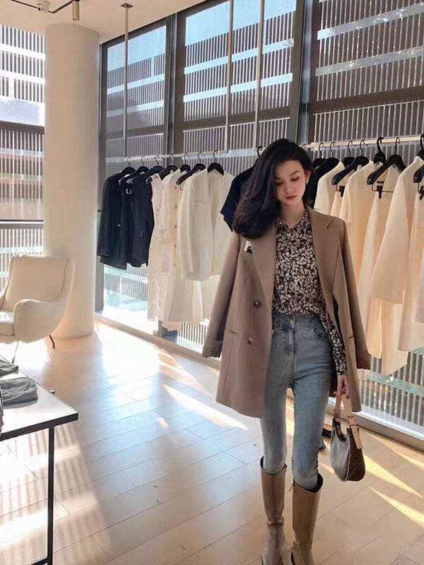 Woman's Autumn/winter British Style Short Letter Labeling Blazer Suit Coats Vintage Casual Solid Color Loose Stitching Blazers