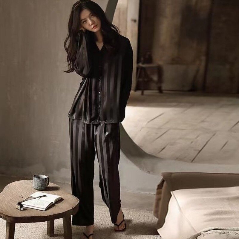 Conjunto pijama feminino de seda gelada, calça fina de manga comprida, nível alto de aparência, listras doces, primavera e outono