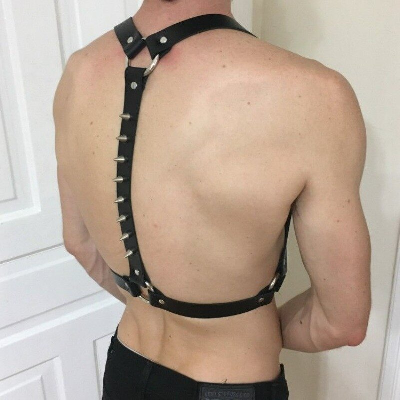 Ikat pinggang tali keling kulit seksi kebugaran Gay tali dada tali elastis tali logam kulit bermain peran pakaian menggoda