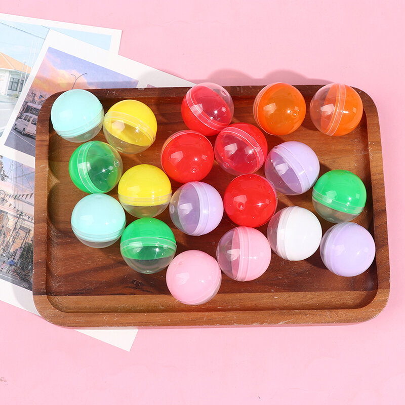 Vendita calda 100Pcs 28 / 32mm Half Color Round Ball capsule di vendita di giocattoli vuoti mezze palline trasparenti