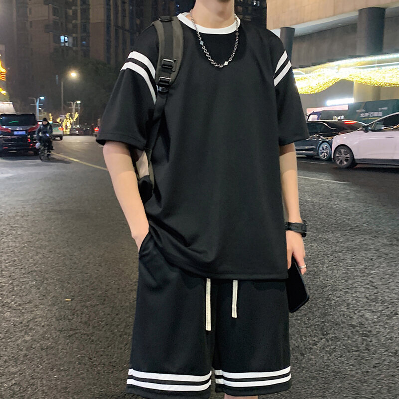 Sommer y2k Trainings anzug Männer koreanische Mode lässig lose Anzüge T-Shirt und Shorts zweiteilige Sets Streetwear übergroße Herren bekleidung