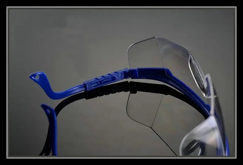 แว่นตาป้องกันฝุ่นและกันทรายแว่นตาป้องกันสำหรับขี่จักรยานแว่นตาป้องกันการกระแทกในห้องปฏิบัติการ