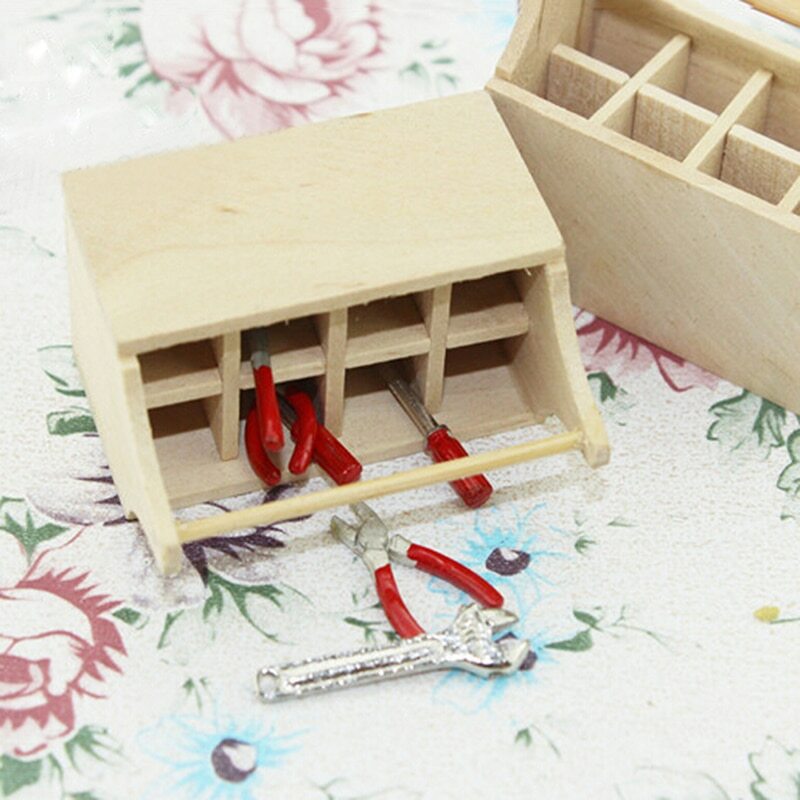 ライフシーン人形アクセサリーモデル玩具 (ツールは含まれていません) 1/12スケールミニチュアドールハウスウッドツールキットツールボックス家具セット